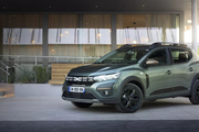 Dacia Sandero 2025 : Restylage léger, design modernisé, nouveaux équipements et introduction de l’hybridation ? 