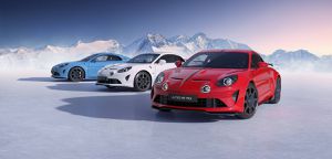 https://www.planeterenault.com/images/300x0/UserFiles/photos/slideshow/ALPINE_A110_R_70.jpg