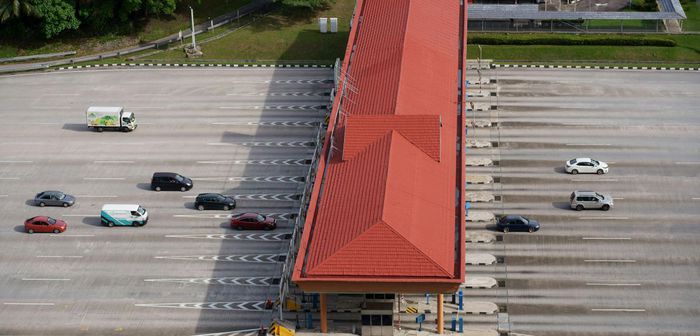 Une amende pour avoir réglé l'autoroute avec son téléphone