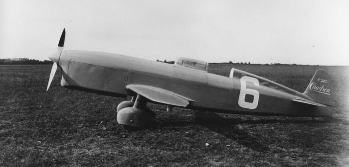Renault et l'aviation: de Caudron à la SNECMA (1909 - 1945 )