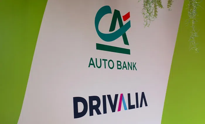 CA Auto Bank : nouveau leader de la mobilité durable